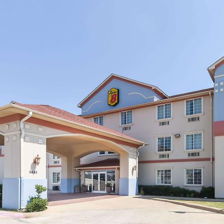 Super 8 By Wyndham Alvarado מראה חיצוני תמונה