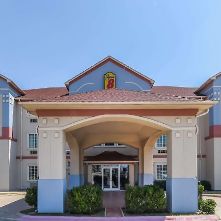 Super 8 By Wyndham Alvarado מראה חיצוני תמונה
