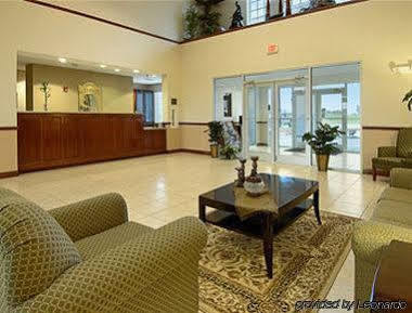 Super 8 By Wyndham Alvarado מראה חיצוני תמונה
